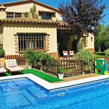 Preciosa Cerca Playa Gran Jardin Piscina Privada Vallada Y Barbacoa Wifi Villa Tarragona